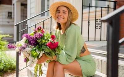 What Are Veneers? A Comprehensive Guide to a Brilliant Smile